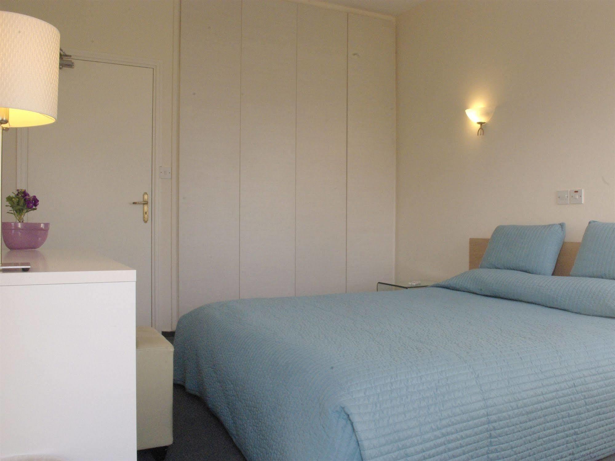 Vega Apartments Limassol Room photo
